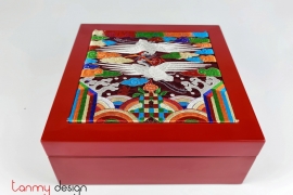 Red square lacquer box with phoenix embroidery cap